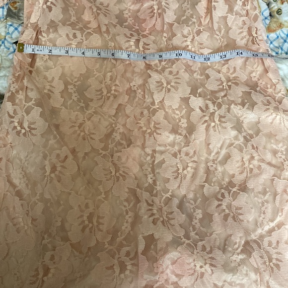 Vintage 60s baby pink lace/ bow dress - Picture 6 of 9
